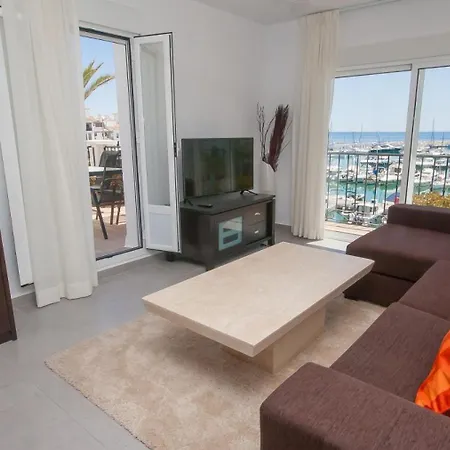 Marina 939 شقة مانيلفا